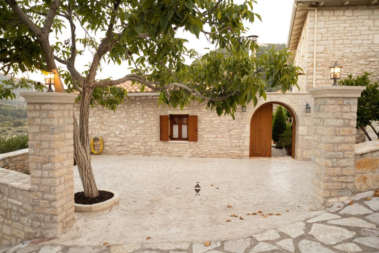 Casa De La *
